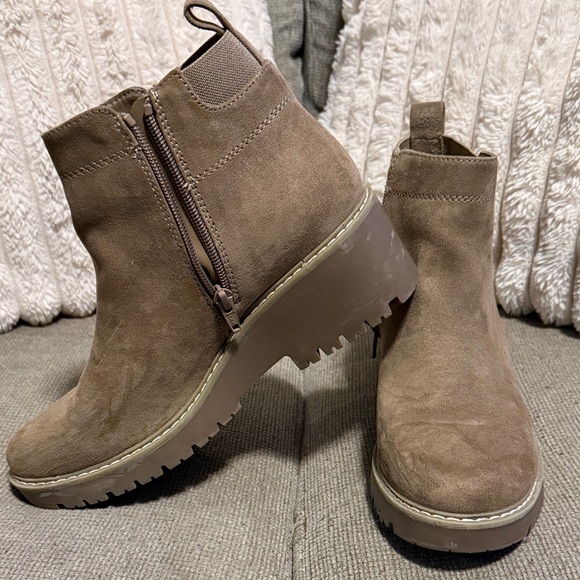 Sonoma Brown Ankle Booties - Picture 3 of 6